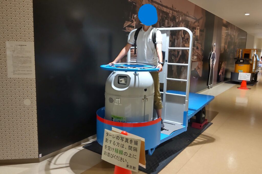 運搬車ターレ