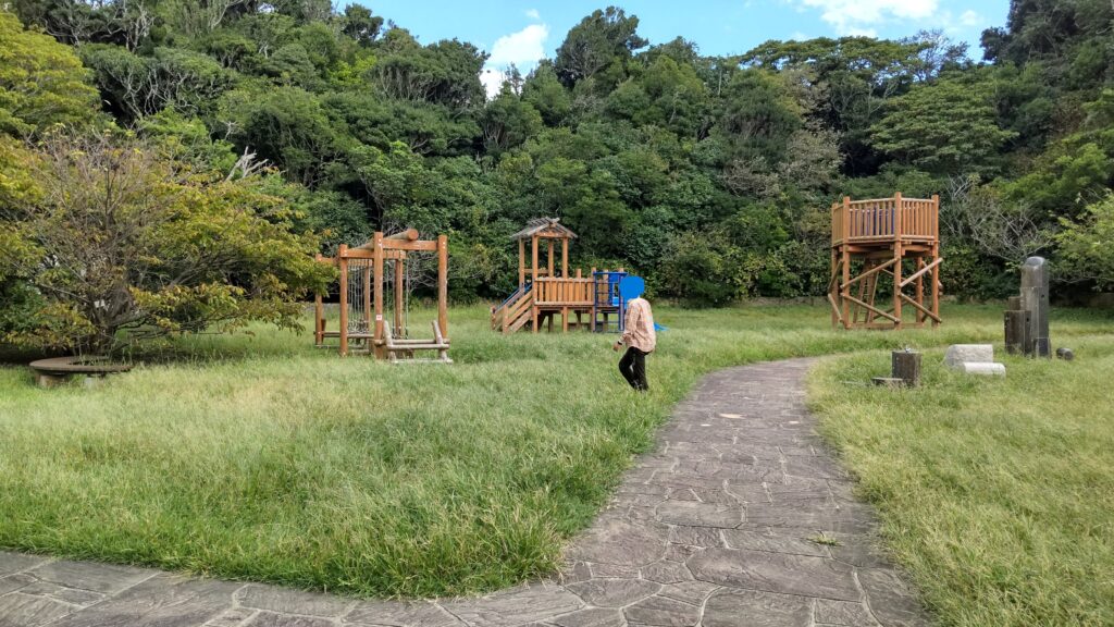 公園の遊具